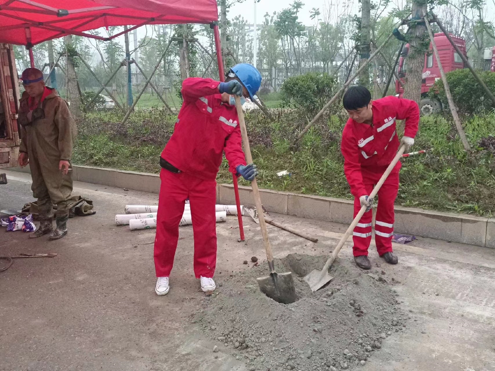 相山管道疏通哪家好】及时进行市政管道清淤